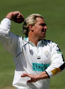 Warne dismisses England link