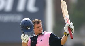 Strauss signs new deal