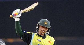 Pakistan, Sri Lanka notch wins
