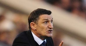 Mowbray scoops April award