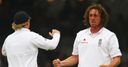 Ryan Sidebottom made the first breakthrough of the morning, having Jacob Oram caught at slip.