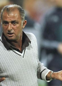 Terim trims Turkey squad