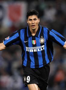Cruz considering Inter exit