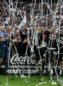 Play-offs final derby
