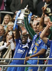 FA Cup Pompey Sol Campbell
