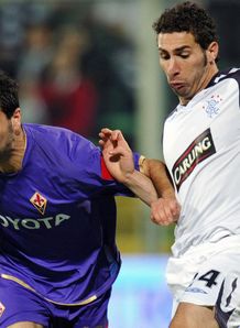 massimo gobbi v Kevin Thomson Fiorentina v Rangers