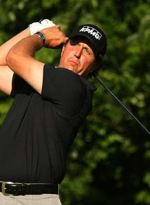 Mickelson eyeing repeat