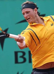 Nalbandian, Blake crash out