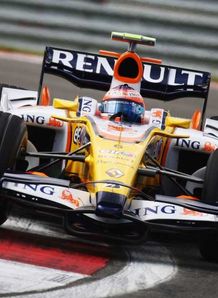 nelson piquet renault april 2008