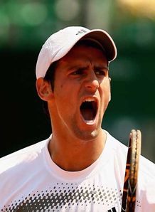 Djokovic in cruise control