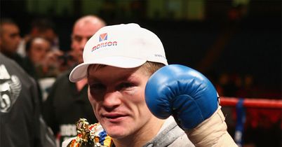 Hatton completes his homecoming with a points victory over Lazcano