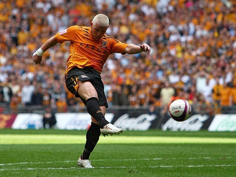 Dean-Windass-Hull-City-Championship-Play-off-_894866.jpg