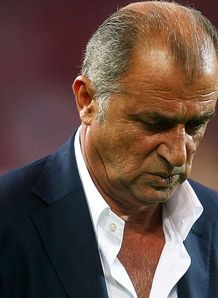 Allsport Fatih Terim Hangs Head Swiss Euro 2008