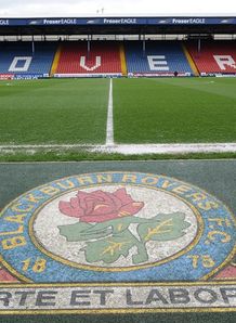 Blackburn sign Us youngster