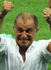 Terim urged to stay on