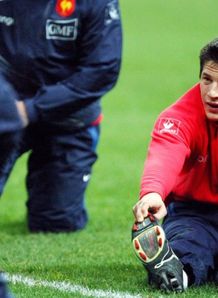 Francois Trinh Duc sat down in red