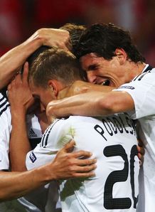 Podolski punishes Poland