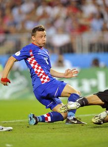 Ivica Olic miss v Turkey