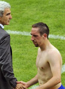 Ribery backs Domenech