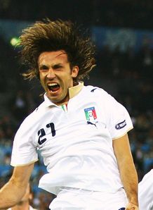 Italy escape Group of Death