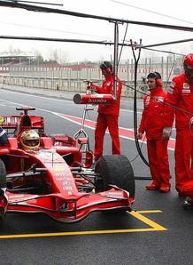 luca badoer ferrari 2/2008