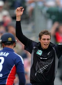 England's hopes go Southee
