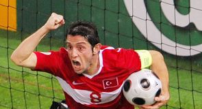 Nihat returns to Turkey
