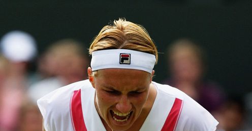 Kuznetsova: Crashes out. Kuznetsova: Crashes out.