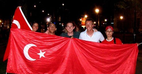 Turkey fans: Ecstatic in Vienna