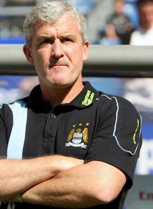 Mark Hughes Hamburg v Manchester City friendly