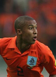 Zuiverloon set for debut