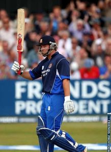 Graham Napier Essex v Yorkshire FP Trophy semi-final Jul 08