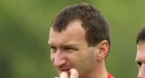 Hearts seal Mrowiec deal