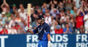 Essex set up Kent final