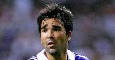 Deco has an instant impact for Chelsea against Guangzhou.