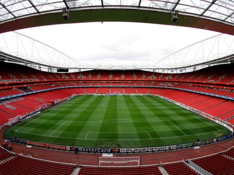 Pro Evolution Soccer Editing Blog: Emirates Stadium Arsenal Pro ...