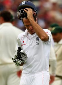 Vaughan quits captaincy