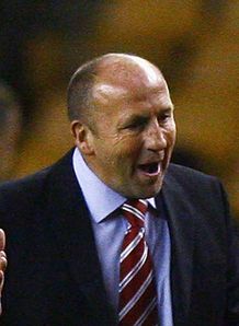 Stanley snap up striker