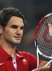 Federer: Into quarters Federer: Into quarters