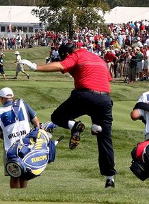 Boo - It's hunting over golf 