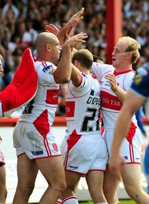 Robins coast to derby glory