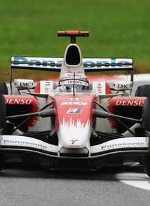 Trulli - Toyota fighting for fourth