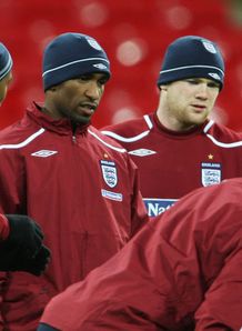 Defoe - Rooney will improve