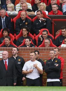 League may look into bench rule