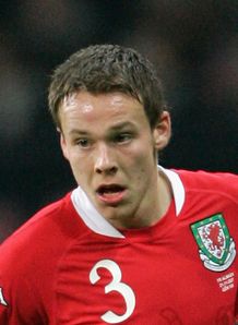 Reds seal Gunter deal