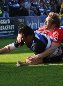 http://img.skysports.com/08/09/218x298/duncan-bell_1232656.jpg