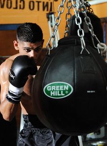 amir khan punchbag