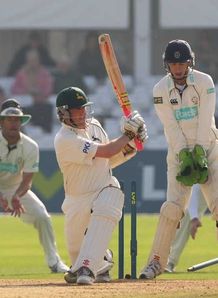 Graeme Swann Nottinghamshire v Hampshire County Championship Sep 08