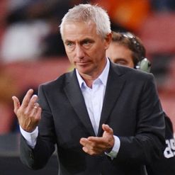 Van Marwijk: Misses club management