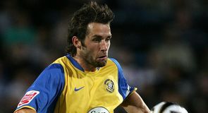 Robins take a look at Smith